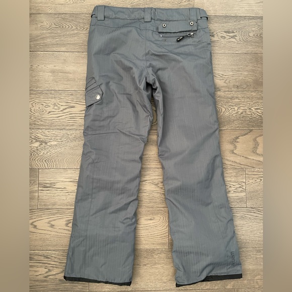 Women’s Insulated/Waterproof Pants - Picture 2 of 3